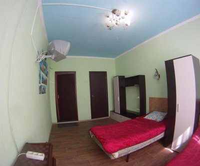 «Романтика» мини-гостиница в Коктебеле: Феодосия, улица Вересаева, фото 2