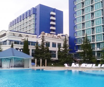 «СПА-отель Аквамарин 5 звезд», собственный апартамент в отеле: Севастополь, Парковая улица, фото 1