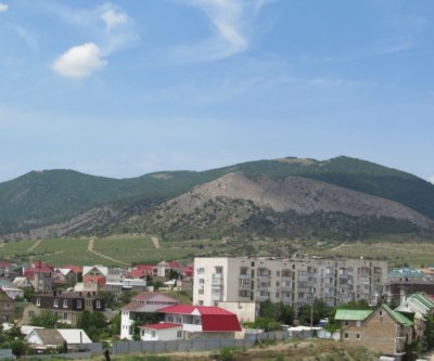 Двухкомнатная квартира с панорамным видом на море, крепость, горы: Судак, Партизанская улица, фото 5