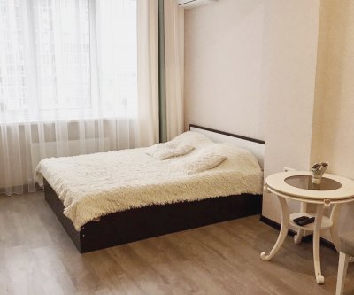 Трёхкомнатная квартира в новом доме в центре: Севастополь, улица Сенявина, фото 3