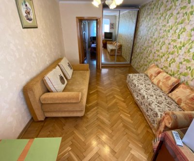 Двухкомнатная квартира в центральной части Ялты, размещение до 6: Ялта, Киевская улица, фото 2