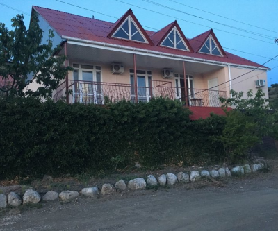 «Гульсана» гостевой дом в с. Морское (Судак): Морское, улица Идрисова, фото 2