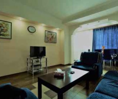 3-комнатная квартира, улица Теряна, 56: Ереван, улица Теряна, фото 1