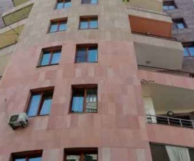 2-комнатная квартира, проспект Месропа Маштоца, 33/1: Ереван, проспект Месропа Маштоца, фото 1