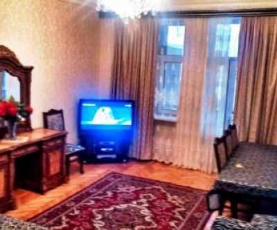 2-комнатная квартира, улица 28 Мая, 72: Баку, улица 28 Мая, фото 3